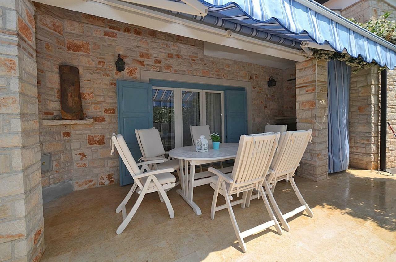 Holiday Home Sverko Novigrad Istria Exterior foto